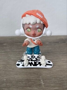 SKULLPANDA Skateboard Genuine Figurine Collectible Kawaii
